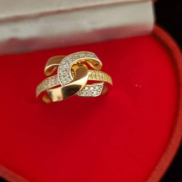 Stampd Jewelry - 18k Saudi Ring Gold Size 5.5